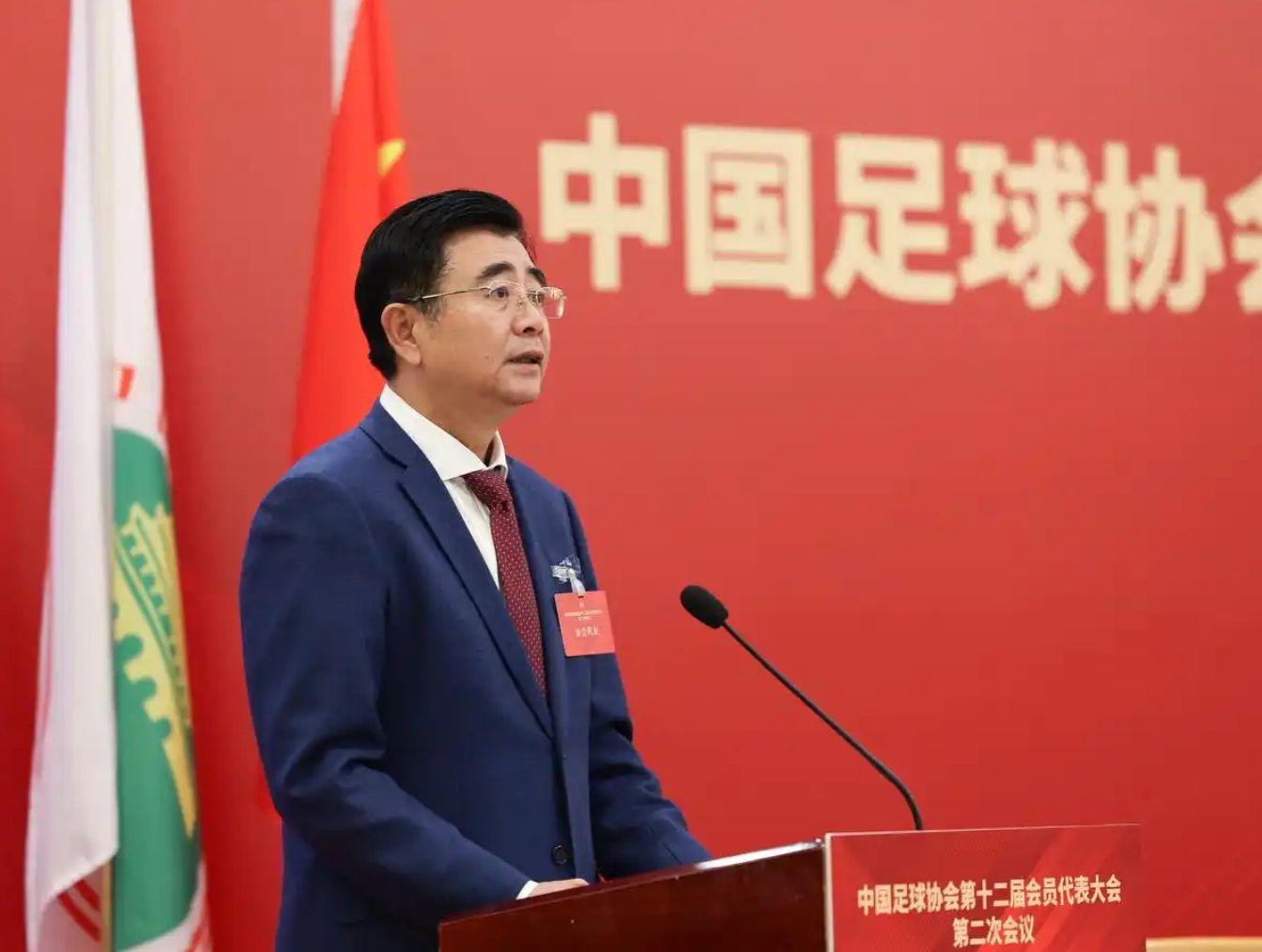 马德兴叹息：中国足协每任领导花2年才弄懂足球 然后就被轮岗了